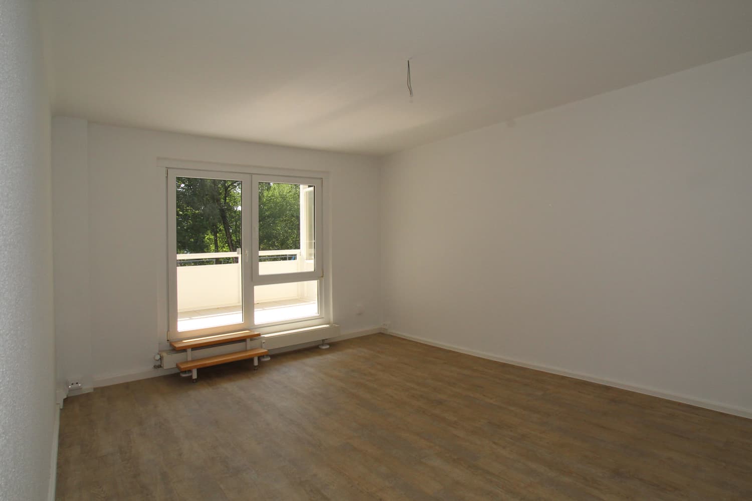 Frisch sanierte Wohnung mit großem Balkon… – ID 1972 - Photo 2